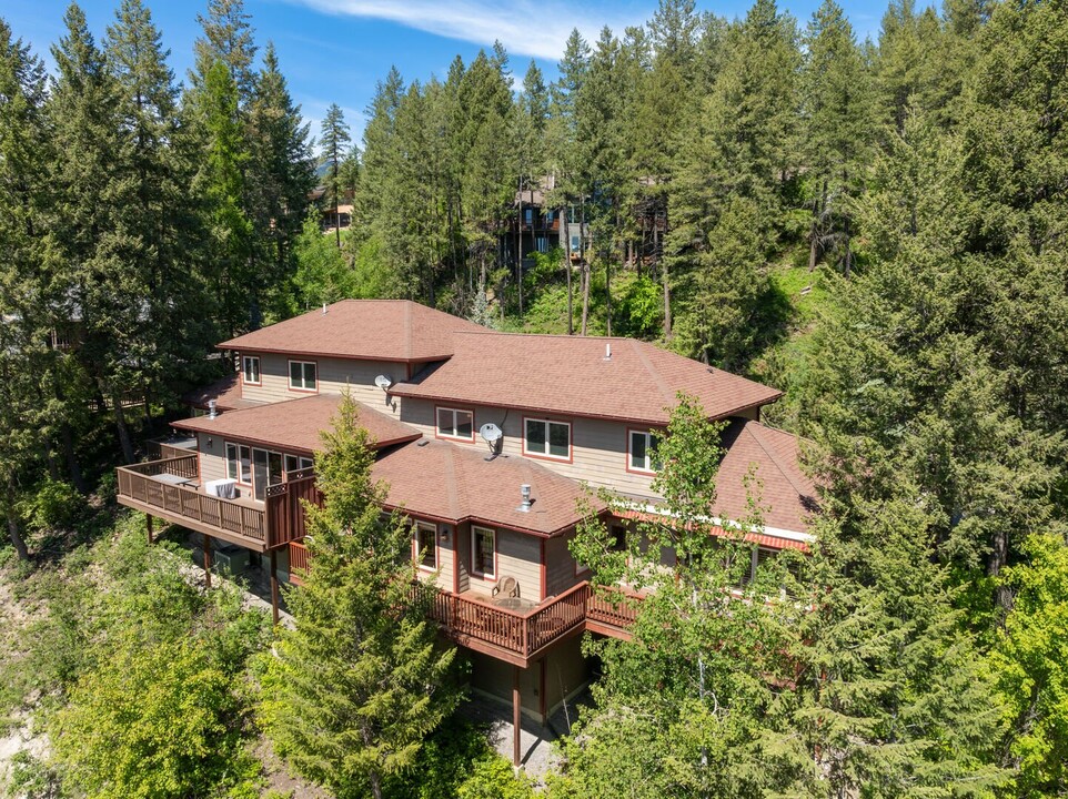 1932 Sun Crest Dr, Unit 1932 Sun Crest Drive in Whitefish, MT - Building Photo