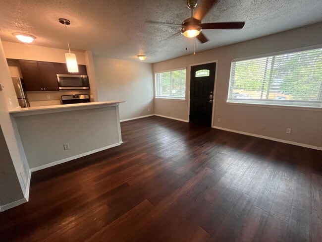 property at 1202 Newning Ave