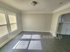 3651 Buckingham in Detroit, MI - Building Photo - Building Photo