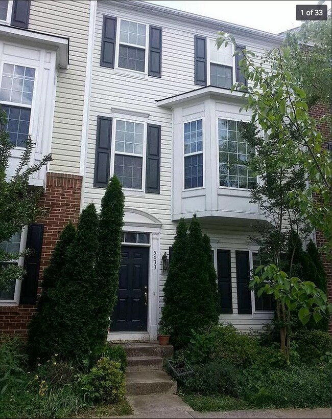 5033 Greenhouse Ter Rentals in Centreville, VA