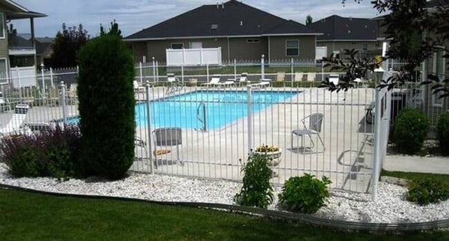 614 Windemere Dr in Twin Falls, ID - Building Photo - Building Photo