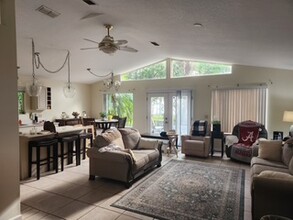 120 River Shores Rd in Green Cove Springs, FL - Building Photo - Building Photo