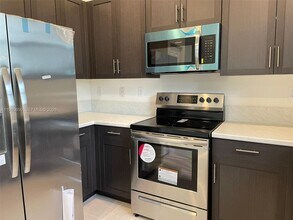 13419 SW 287th Ter in Homestead, FL - Building Photo - Building Photo