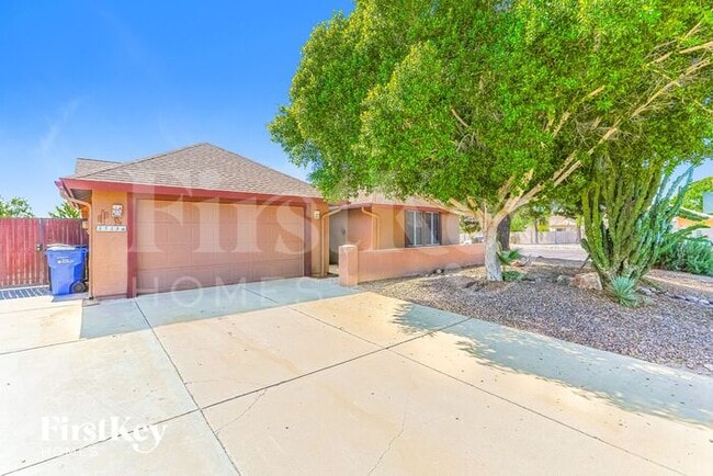 4546 E Arapahoe St in Phoenix, AZ - Building Photo - Building Photo