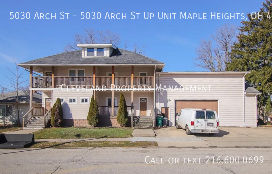 5030 Arch St in Maple Heights, OH - Building Photo