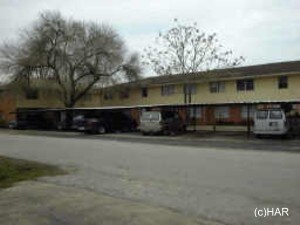 Eastlawn Apartments in Houston, TX - Building Photo