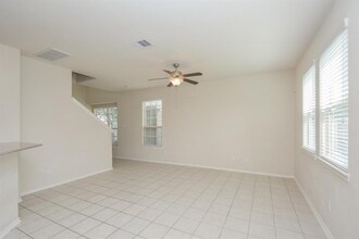 6419 Calgary Woods Ln in Katy, TX - Building Photo - Building Photo
