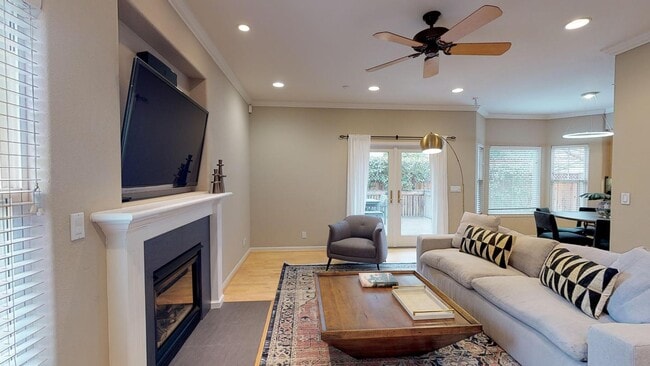 373 Florence St in Sunnyvale, CA - Building Photo - Building Photo