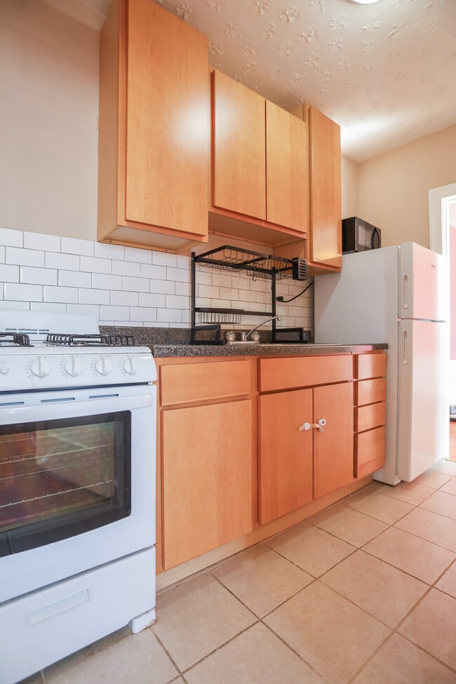 4141 N Keystone Ave, Unit #401