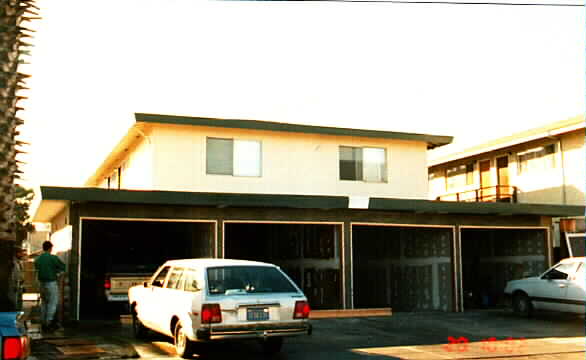 3416 Rolison Rd in Redwood City, CA - Building Photo - Building Photo