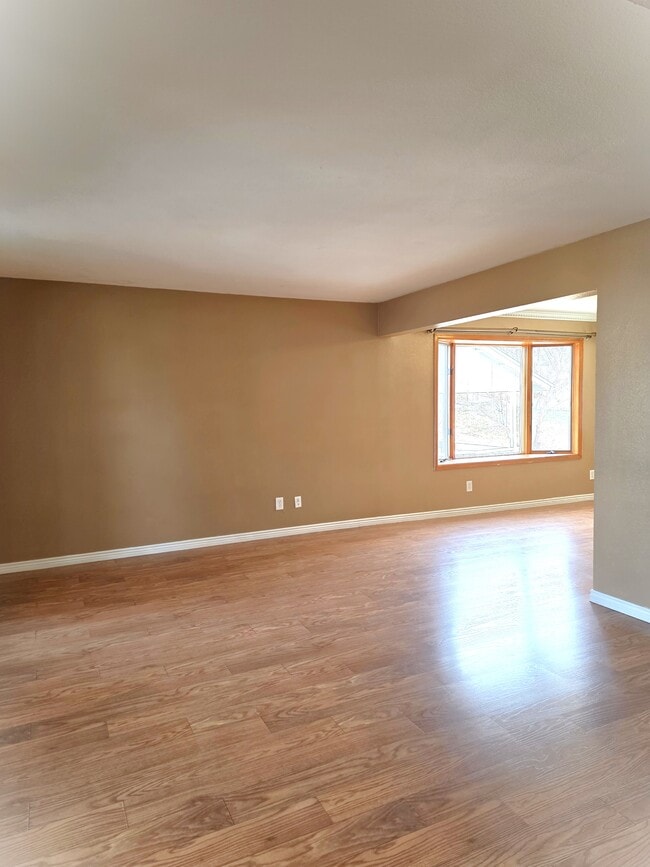 16456 E Kentucky Ave in Aurora, CO - Foto de edificio - Building Photo