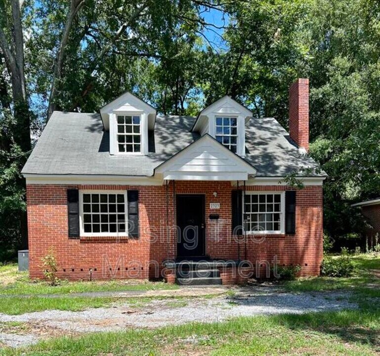 2323 E 4th St in Montgomery, AL - Building Photo