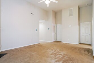 840 Red Oak Tree Dr in Fuquay Varina, NC - Building Photo - Building Photo