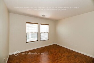 7423 Scottish Castle Ave in Las Vegas, NV - Foto de edificio - Building Photo