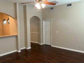 2711 Salina Ct in Green Cove Springs, FL - Foto de edificio - Building Photo