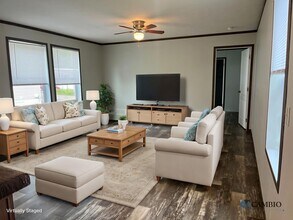22 Canary Hill Dr in Orion Township, MI - Building Photo - Building Photo