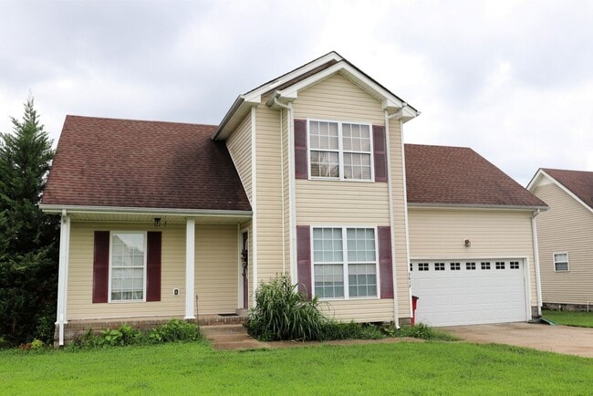 property at 3657 Aurora Dr