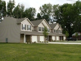 4306 Milhaven Rd in Batavia, OH - Foto de edificio