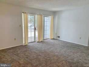 15 Lehavre Ct in Hamilton Township, NJ - Building Photo - Building Photo