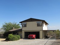 20027 Carlisle Rd in Apple Valley, CA - Foto de edificio - Building Photo