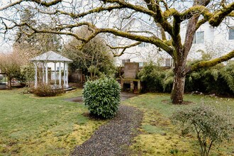 3200 SE 78TH AVE in Portland, OR - Building Photo - Building Photo