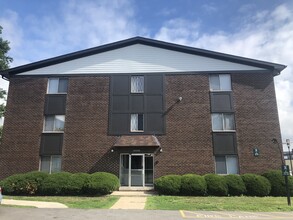 The Ridgeland Station in Chicago Ridge, IL - Building Photo - Building Photo