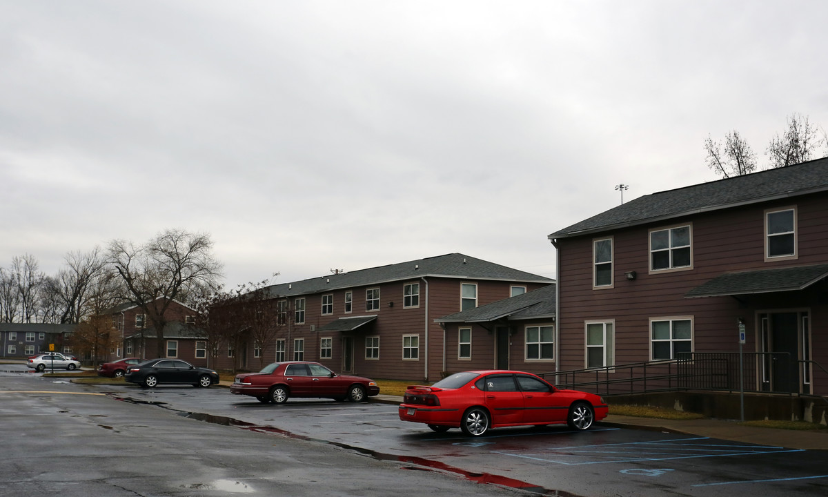 The Village Apartments in Jackson, MS - Foto de edificio