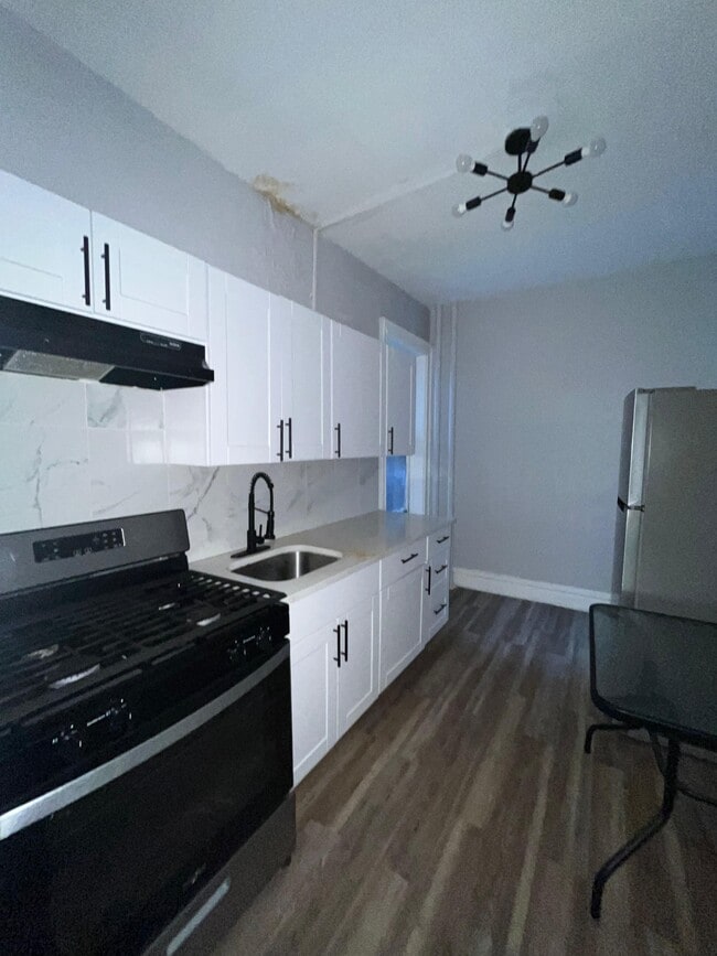 316 Summit Ave, Unit 5