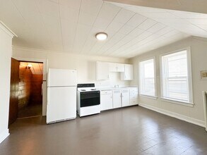 1514 24th St in Two Rivers, WI - Building Photo - Building Photo