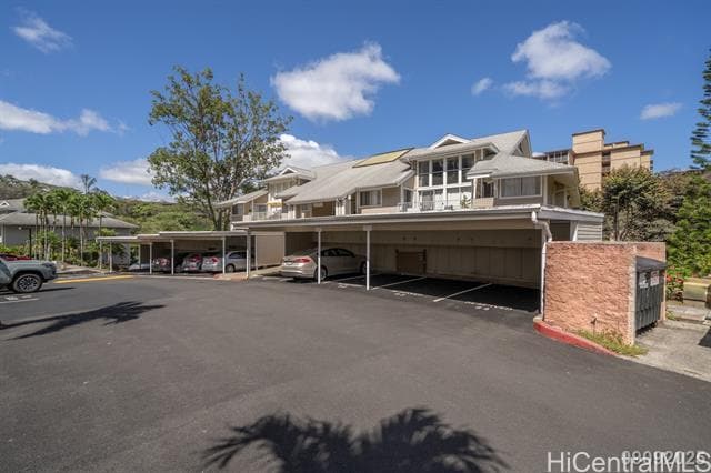 property at 95-270-270 Waikalani Dr