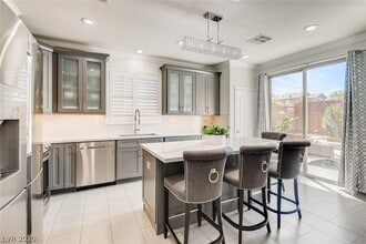 10723 Iona Island Ave in Las Vegas, NV - Building Photo - Building Photo