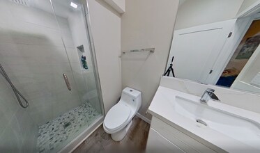 5164 Ewing St in San Diego, CA - Building Photo - Building Photo