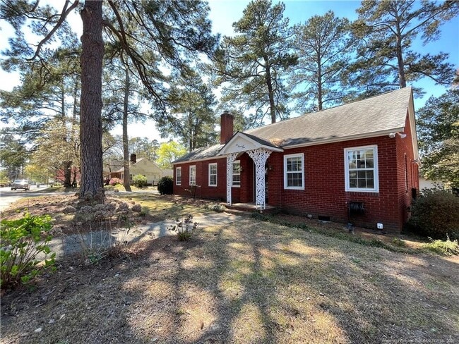 property at 601 Huske St