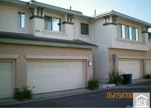 24 Sobrante in Aliso Viejo, CA - Building Photo - Building Photo