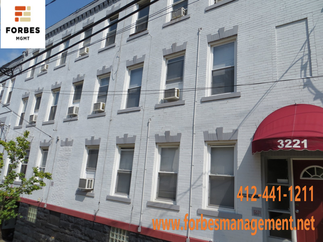 3217 Brereton St, Unit 3223-1 in Pittsburgh, PA - Foto de edificio - Building Photo