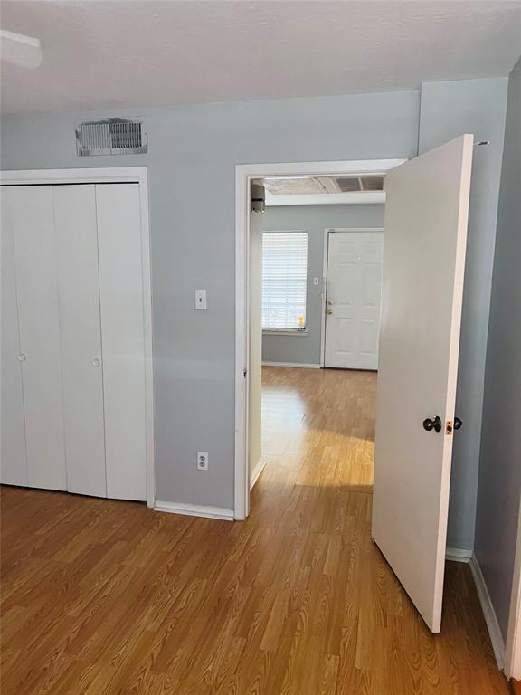 3224 Timmons Ln in Houston, TX - Building Photo - Building Photo