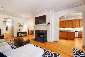 4012 Gramercy St in Houston, TX - Foto de edificio - Building Photo