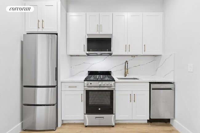 206 W 96th St in New York, NY - Foto de edificio - Building Photo