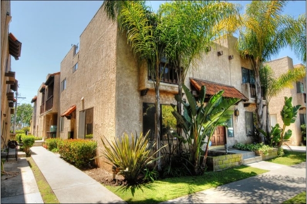 3867 Girard Ave in Culver City, CA - Foto de edificio - Building Photo