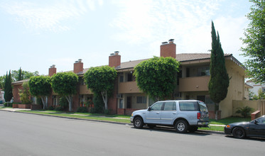 190 Centennial in Tustin, CA - Building Photo - Building Photo