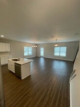 266 Shiloh Creek Dr in Calera, AL - Building Photo - Building Photo