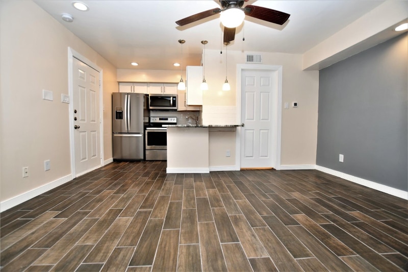 9821 Walnut St in Dallas, TX - Building Photo