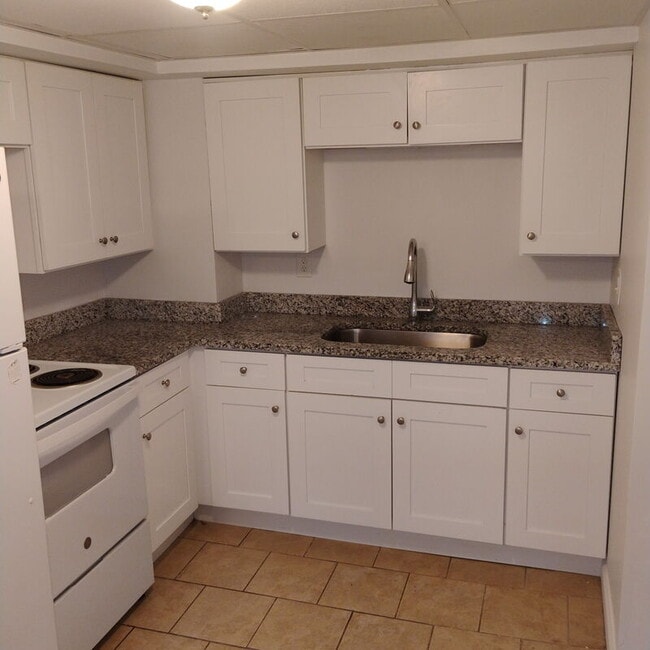 property at 190-192 S Allen St