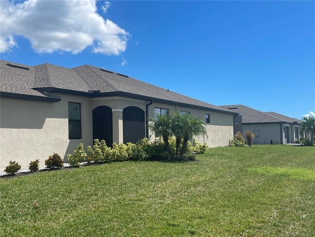 1912 Saddlewood Cir in Port Charlotte, FL - Building Photo - Building Photo