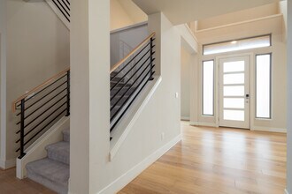 4077 233rd Pl SE in Sammamish, WA - Building Photo - Building Photo