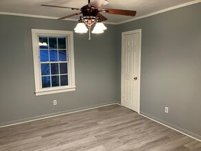 1301 N Green St in Tupelo, MS - Foto de edificio - Building Photo