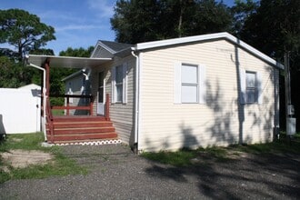 12137 Ensley Ave in Hudson, FL - Building Photo - Building Photo