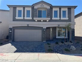 309 Wakefield Ave in Enterprise, NV - Building Photo