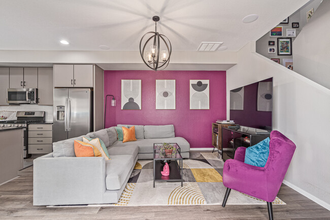 1625 S Andes Way in Aurora, CO - Foto de edificio - Building Photo