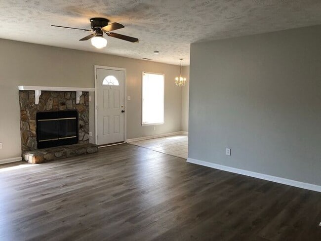 2209 Mossycup Ln in Fayetteville, NC - Building Photo - Building Photo